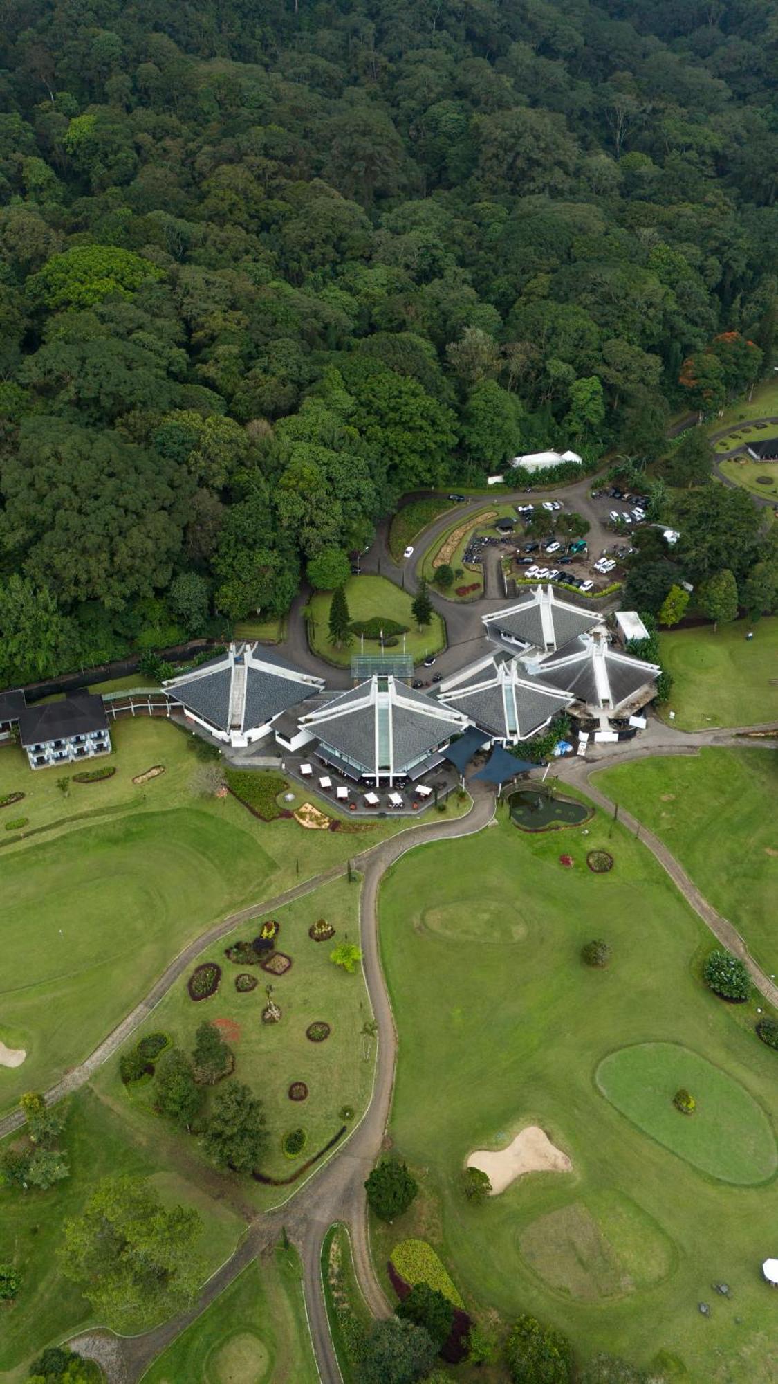 Handara Golf&Resort Bali Bedugul  Exteriör bild
